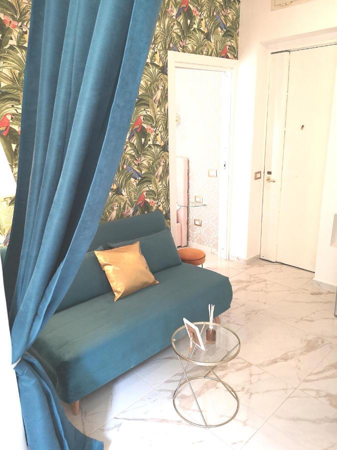 Bed and Breakfast Domus Leone Tre Neapel Exterior foto