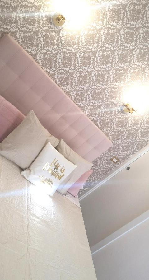 Bed and Breakfast Domus Leone Tre Neapel Exterior foto