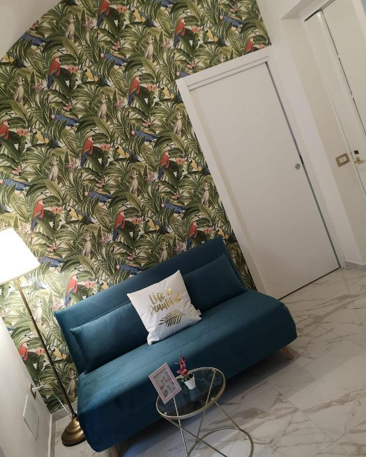 Bed and Breakfast Domus Leone Tre Neapel Exterior foto